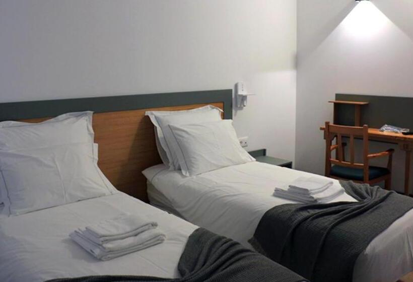 Aliança Café & Hostel