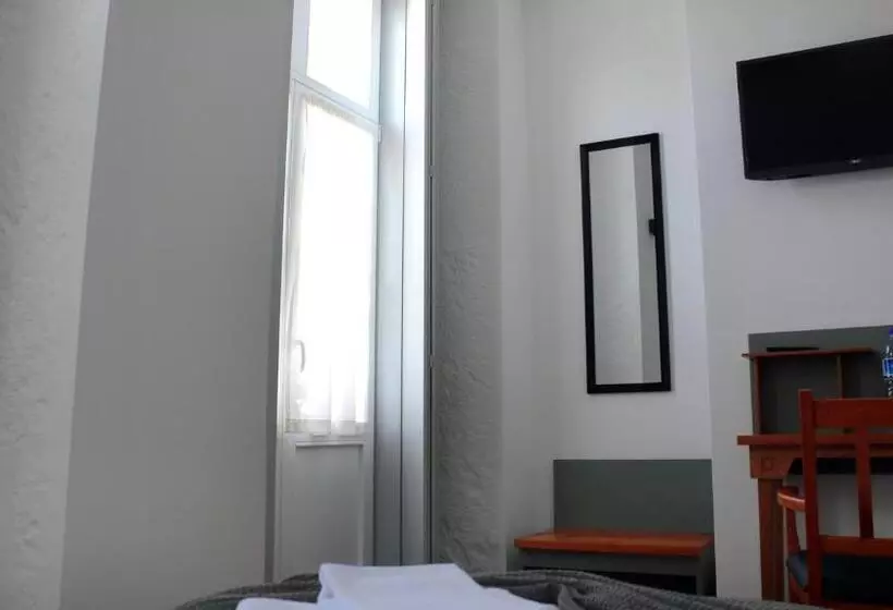 Aliança Café & Hostel