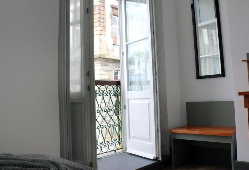 Aliança Café & Hostel