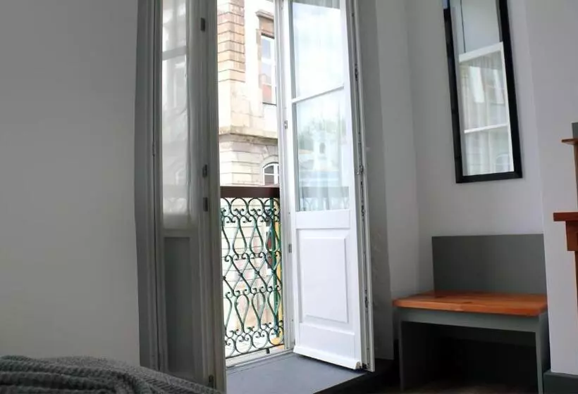 Aliança Café & Hostel