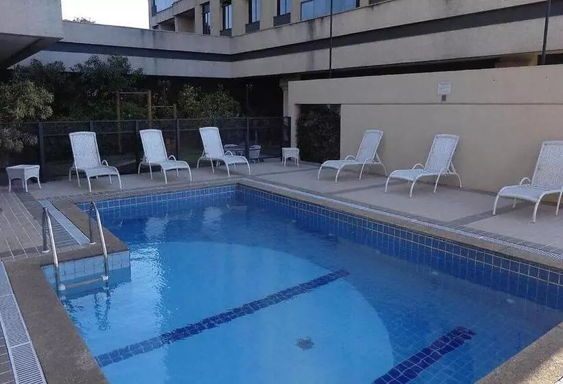 Hotelli Flat Nobile Congonhas Em Frente Ao Aeroporto   H614