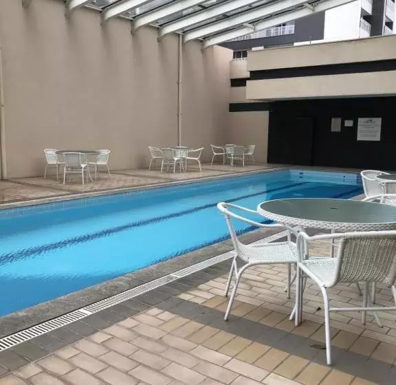 Hotelli Flat Nobile Congonhas Em Frente Ao Aeroporto   H614