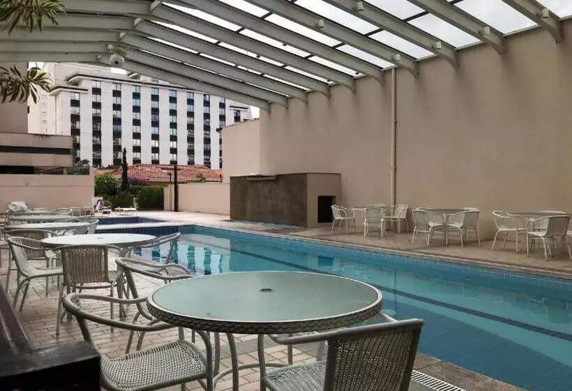 Hotelli Flat Nobile Congonhas Em Frente Ao Aeroporto   H614