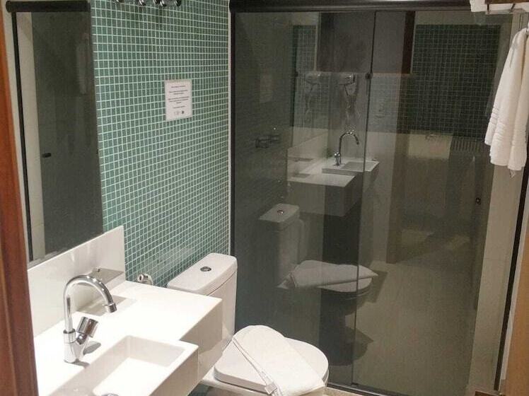 Hotel Pituba Praiamar