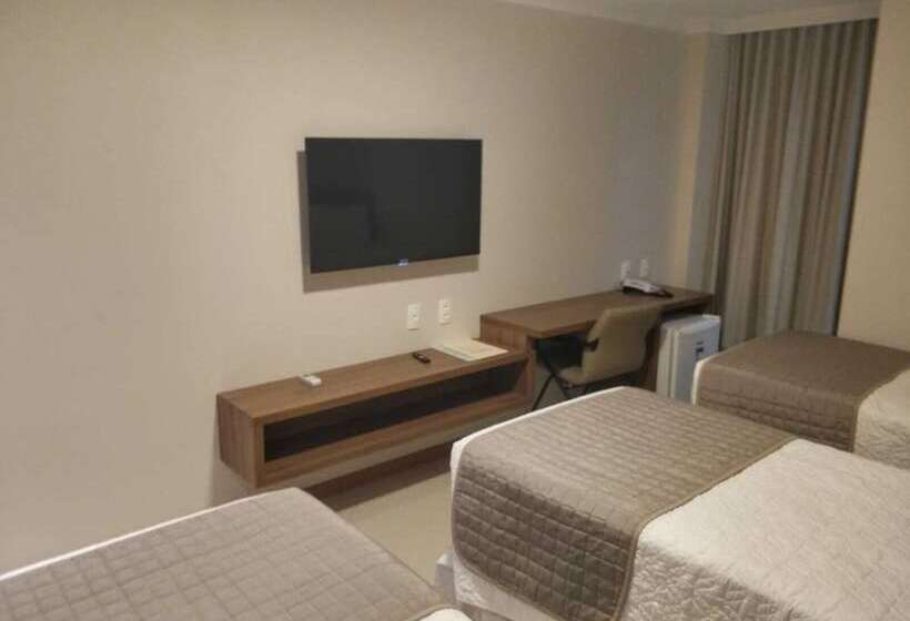 Hotel Pituba Praiamar