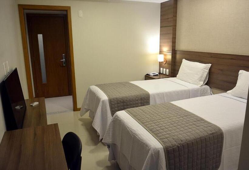 Hotel Pituba Praiamar