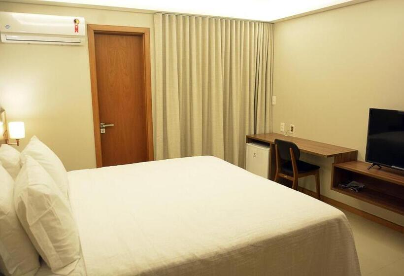 Hotel Pituba Praiamar