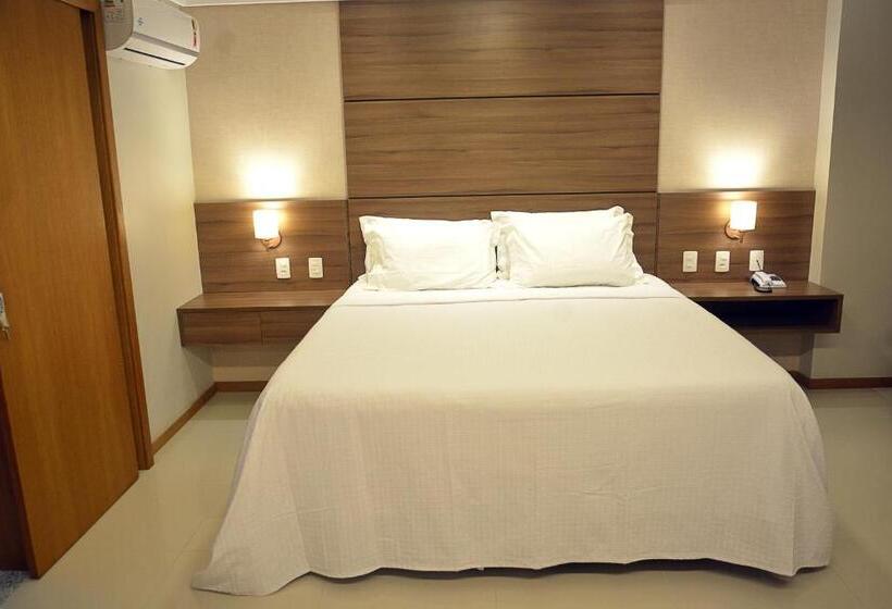 Hotel Pituba Praiamar