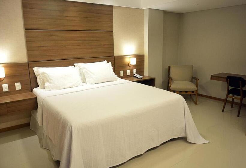 Hotel Pituba Praiamar