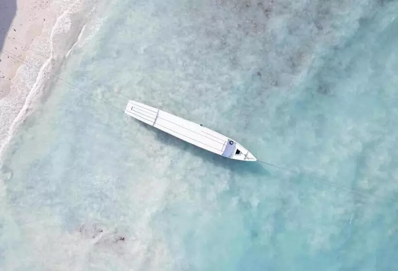 Playa Bonita Hotel & Beach Club Gili Air