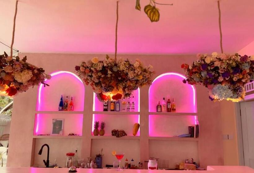 Playa Bonita Hotel & Beach Club Gili Air