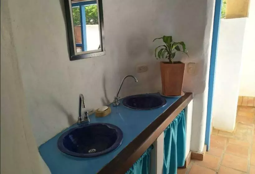 ユースホステル Nomad Hostal   Barichara