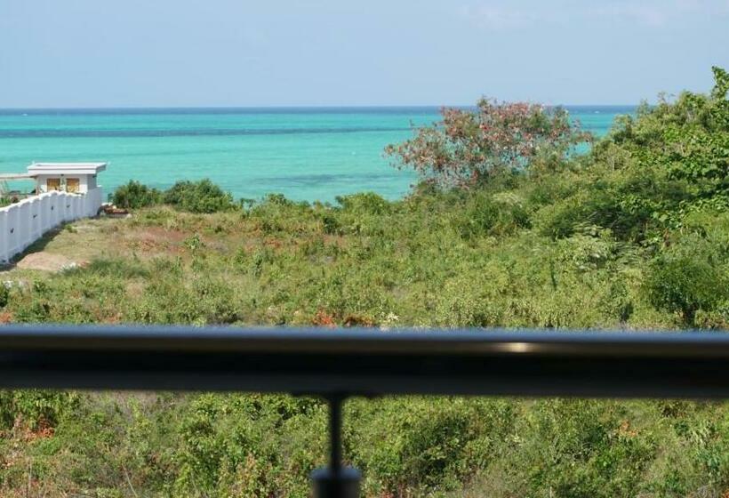 فندق Coral House Near Villa Bluu