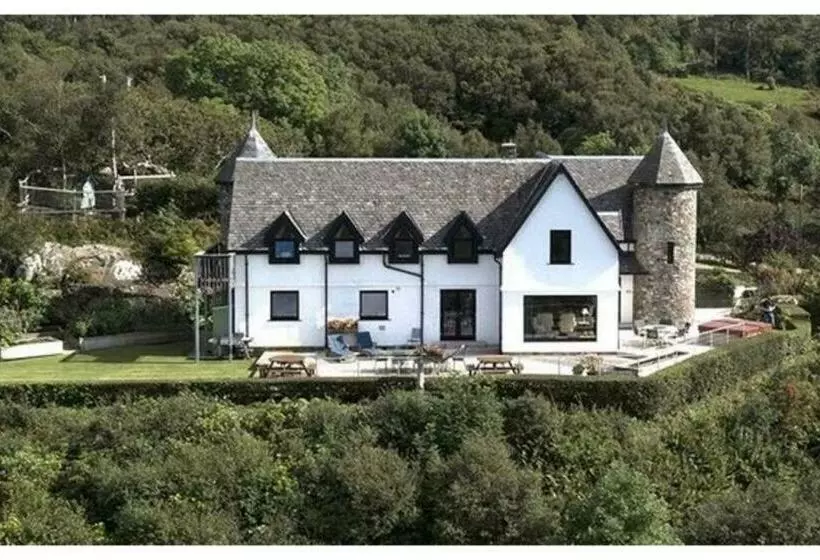 Hotelli Corrie House