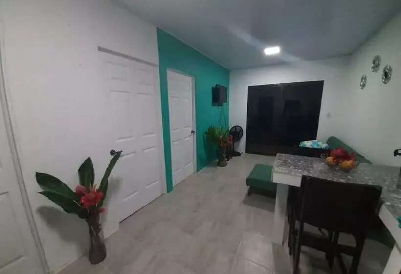 Ocean S Breeze Apartment And Rooms