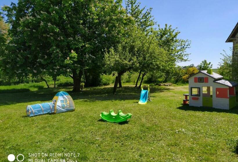 פנסיון Au Bout De La Marais