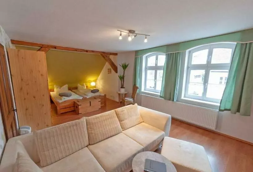 Alte Schule Café Und Pension