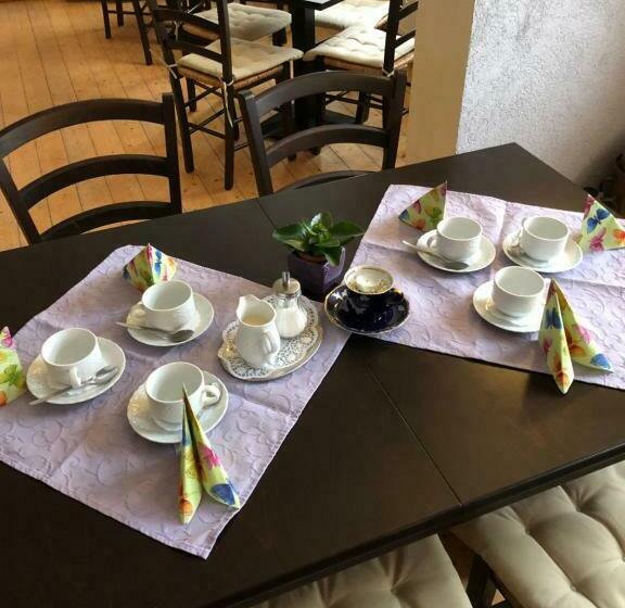 Alte Schule Café Und Pension