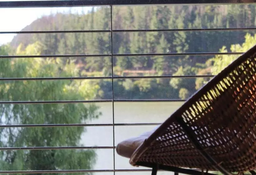 Bancoarena Hotel   Refugio Ribera