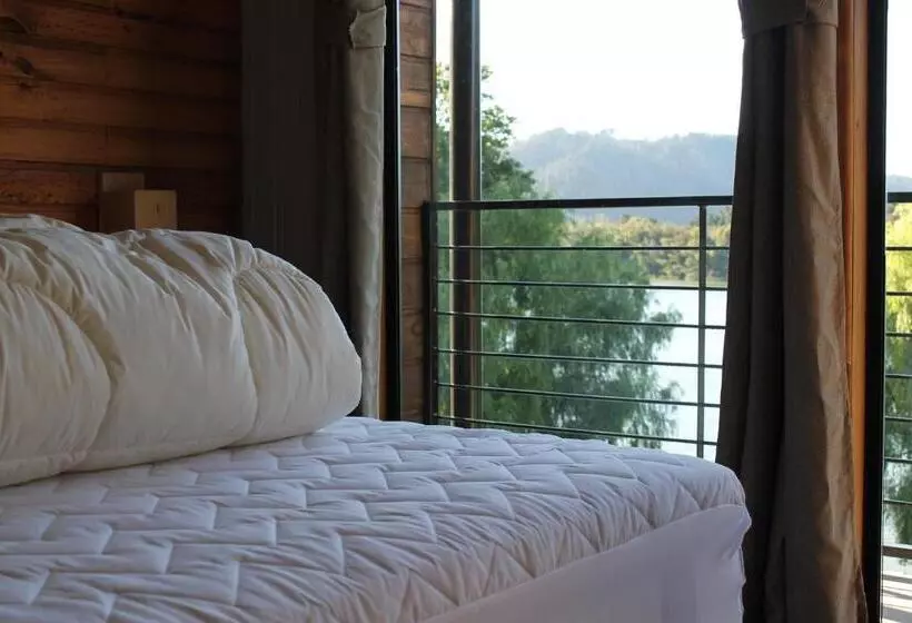 Bancoarena Hotel   Refugio Ribera