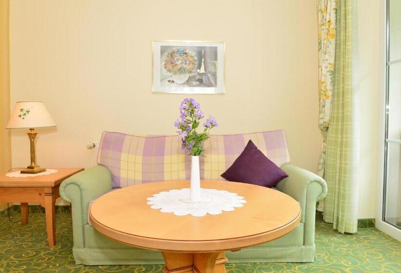 هتل Garni Ingeborg