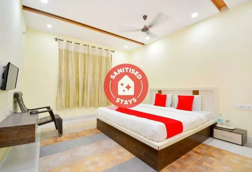 Hotelli Oyo 42769 Vij Guest House