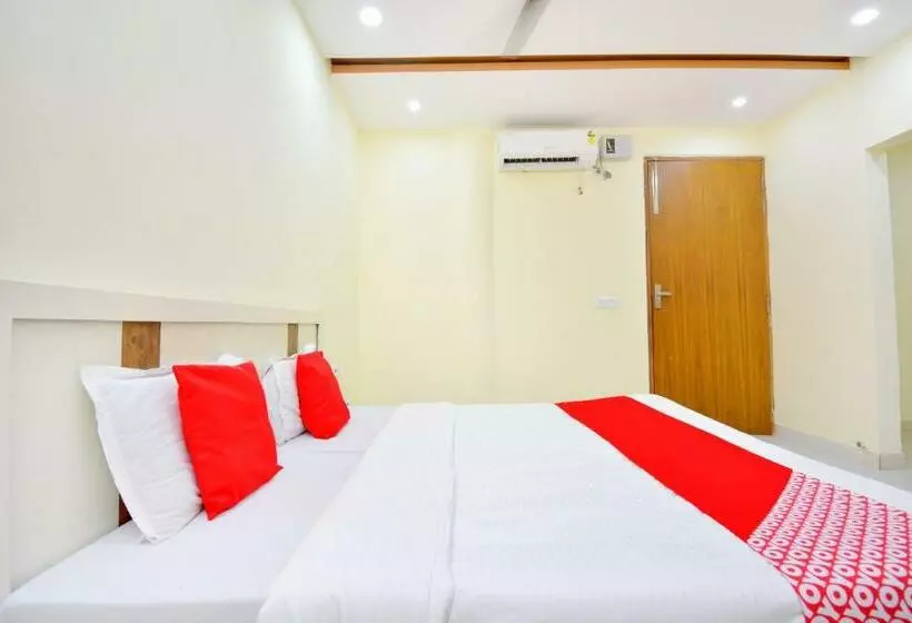 Hotelli Oyo 42769 Vij Guest House