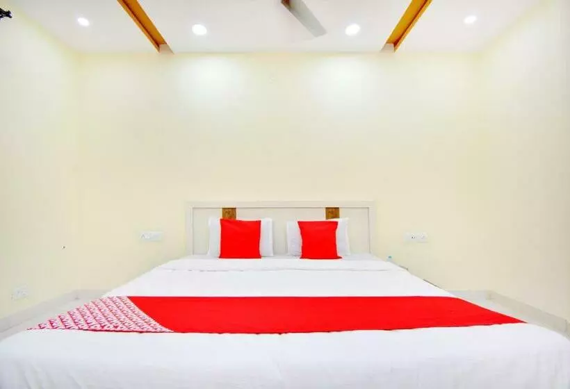 Hotelli Oyo 42769 Vij Guest House
