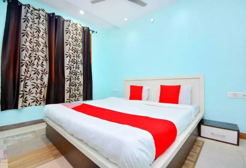 Hotelli Oyo 42769 Vij Guest House