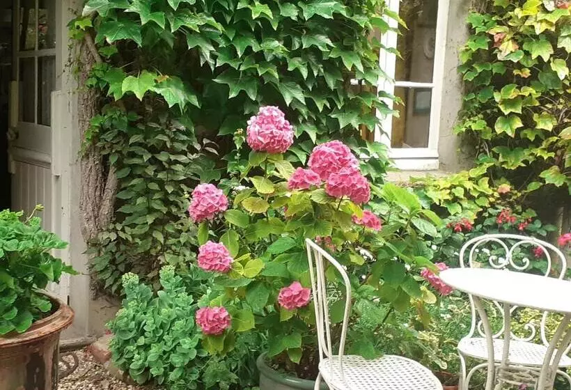 ペンション La Glycine