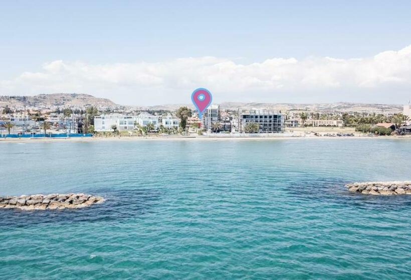 پانسیون Moon Light Studio