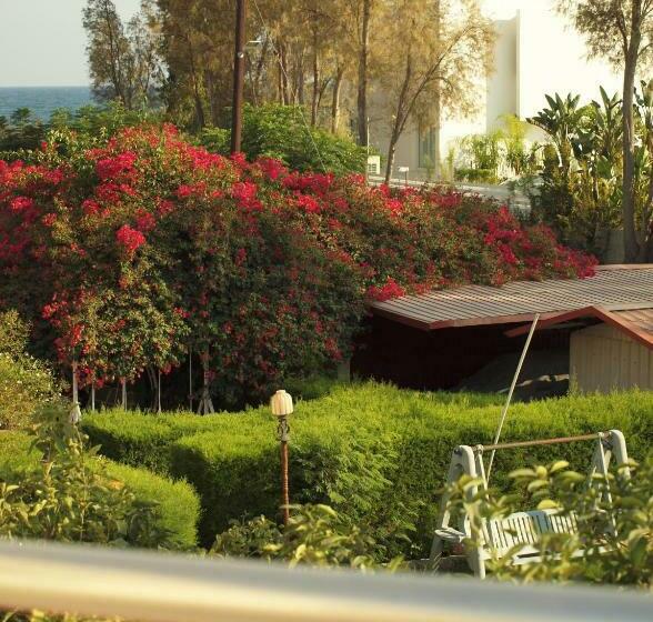 پانسیون Moon Light Studio