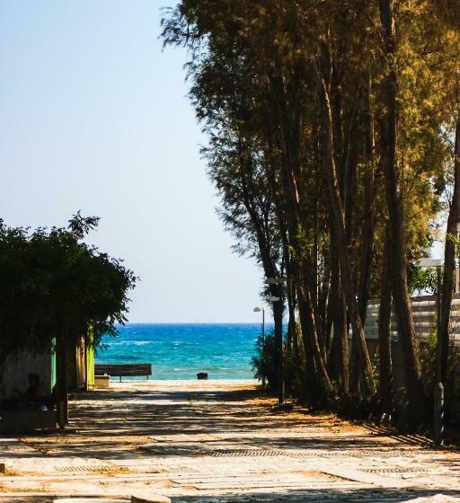 پانسیون Moon Light Studio