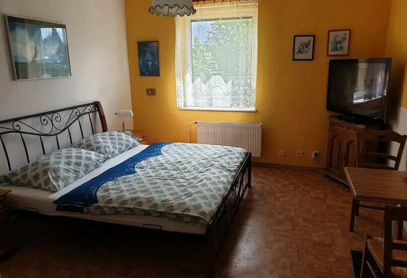 Majatalo Penzion Cizku U Trebone