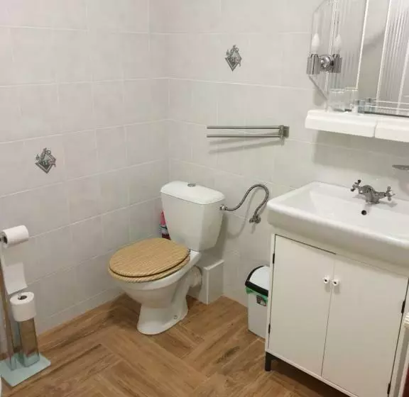 Majatalo Penzion Cizku U Trebone