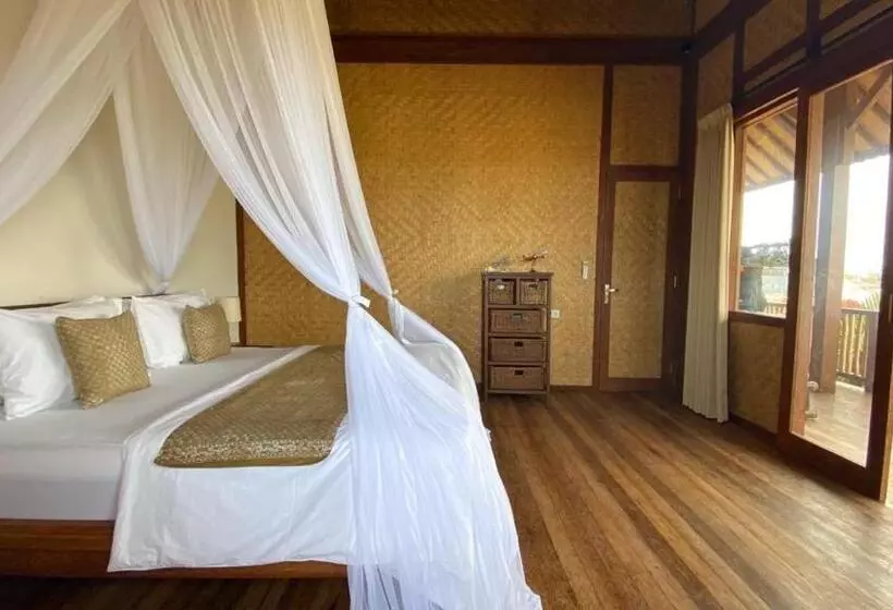 ペンション Uluwatu Sunrise