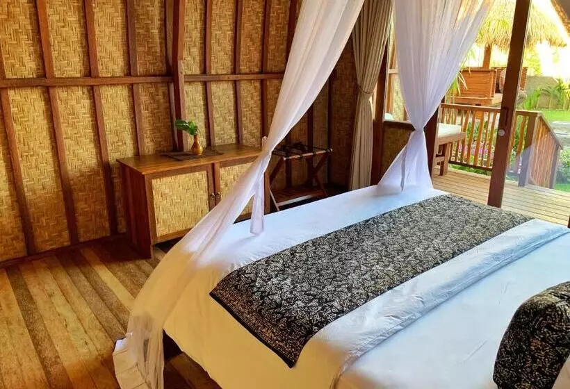 ペンション Uluwatu Sunrise