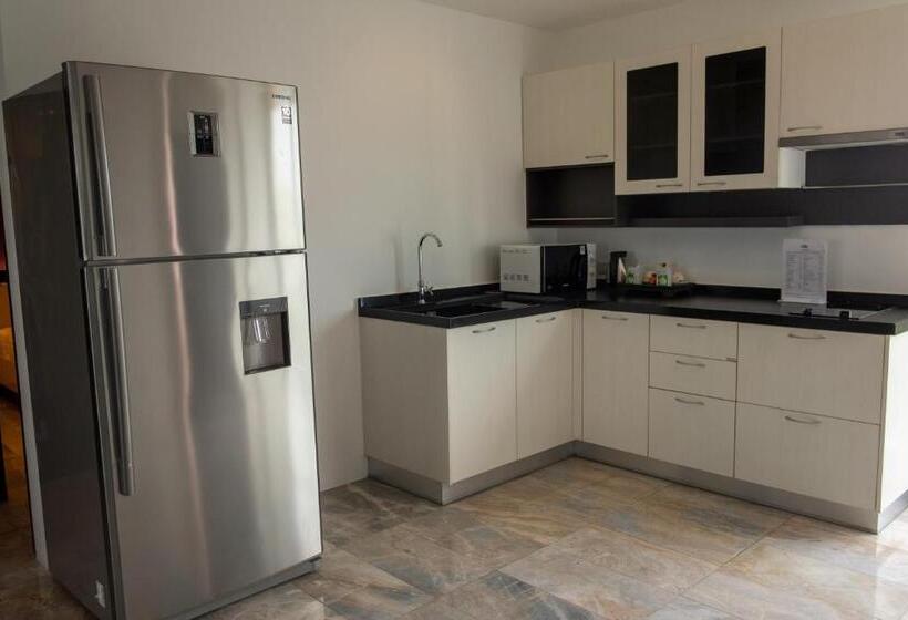 אתר נופש Rawai Paradise