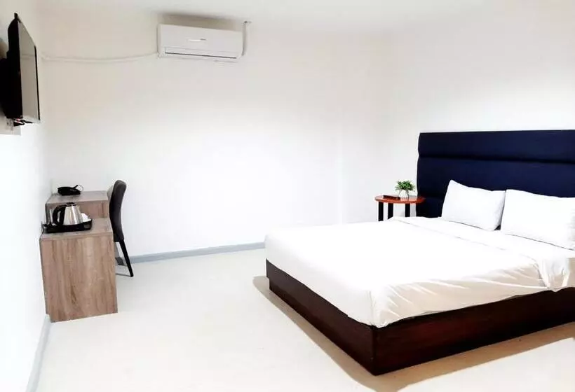 Anex Hotel Near Us Embassy