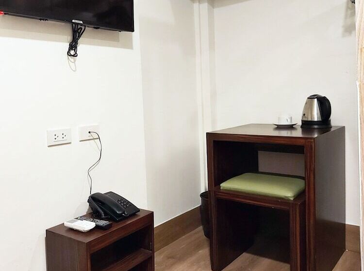 Anex Hotel Near Us Embassy