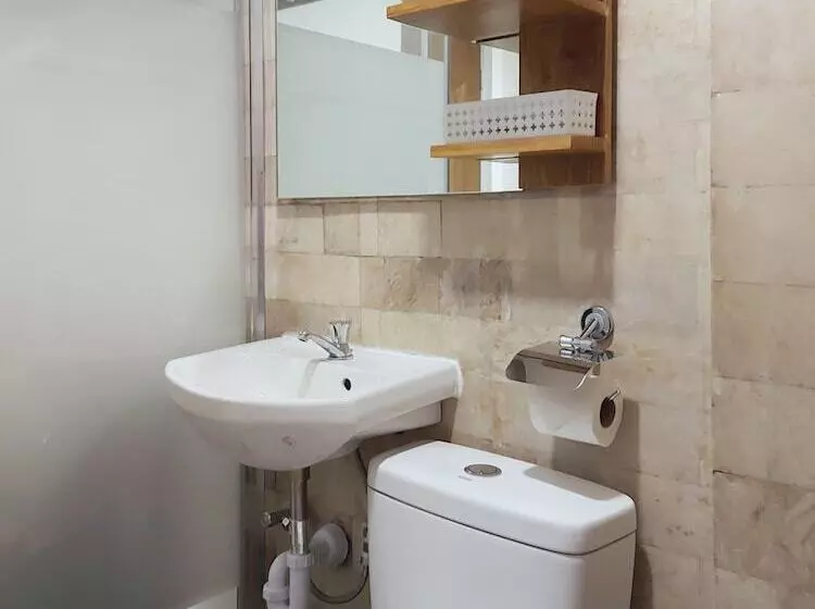 Anex Hotel Near Us Embassy