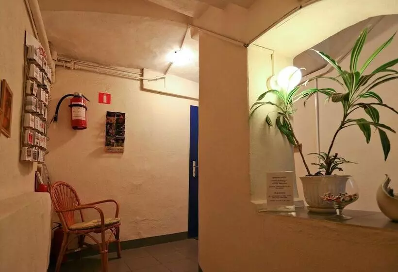 酒店 Austrian Yard At Furshtatskaya 45