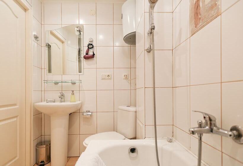 فندق Austrian Yard At Furshtatskaya 45