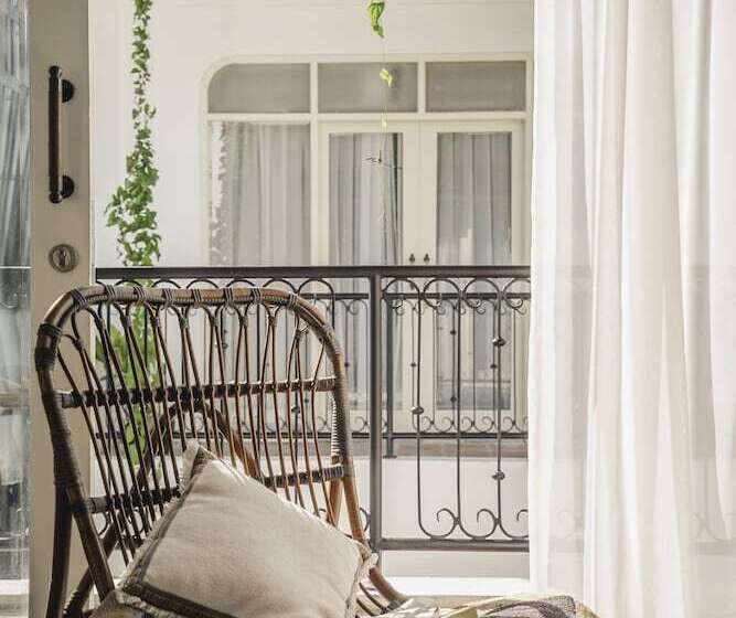 호텔 Brown Feather