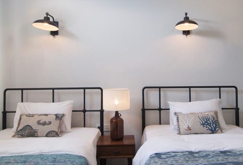 호텔 Brown Feather