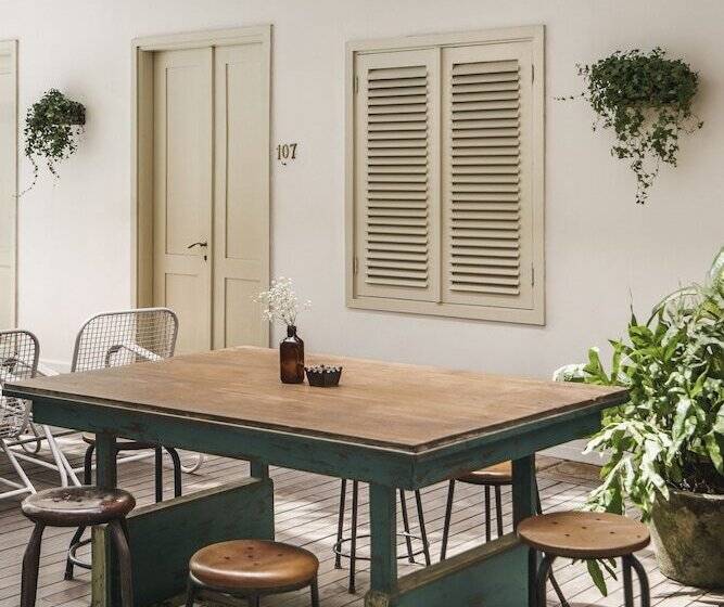 호텔 Brown Feather