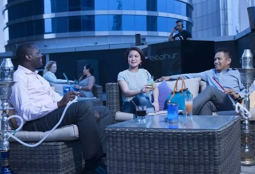 酒店 Carlton Downtown