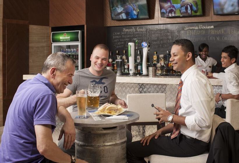 هتل Carlton Downtown