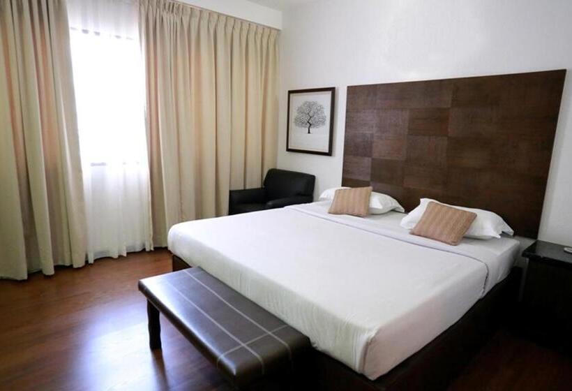 Отель Crystal Lodge