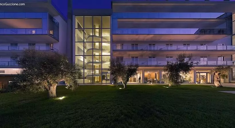 Eureka Palace Hotel Spa Resort